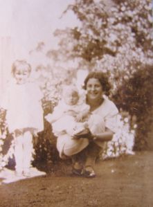 Sylvia Hill with Valmai & Shirley Moone Deb, 1925